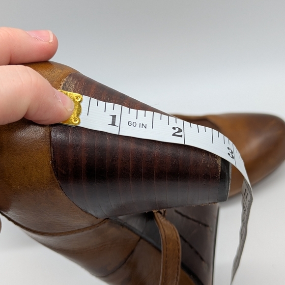 Frye Lois Brown Letter Block Heel 10 - Picture 13 of 13